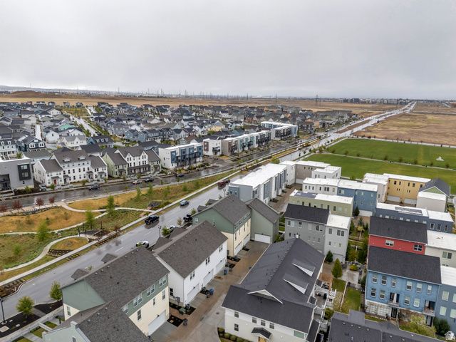 6221 W SOUTH JORDAN PKWY, South Jordan, UT 84009