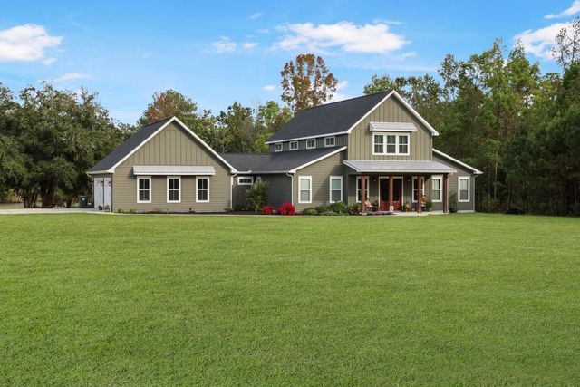 1254 Doctor Evans Road, Moncks Corner, SC 29461