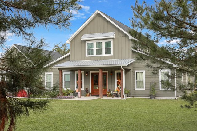 1254 Doctor Evans Road, Moncks Corner, SC 29461