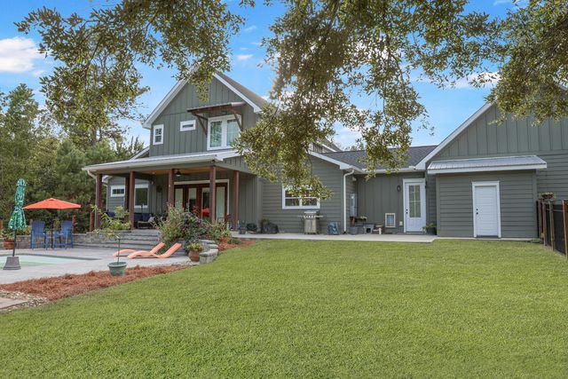 1254 Doctor Evans Road, Moncks Corner, SC 29461