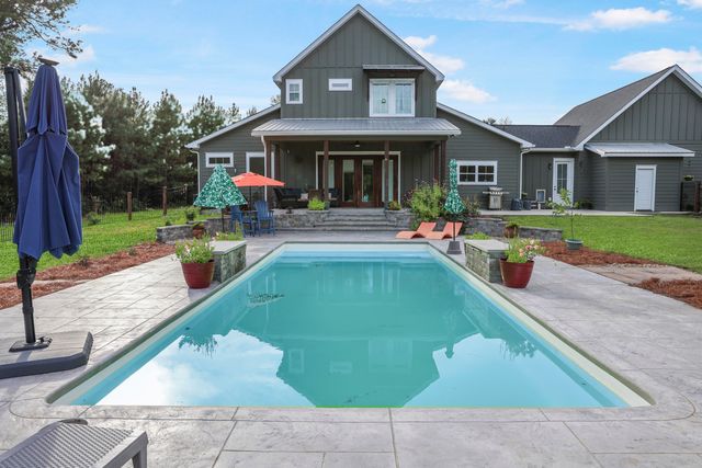 1254 Doctor Evans Road, Moncks Corner, SC 29461