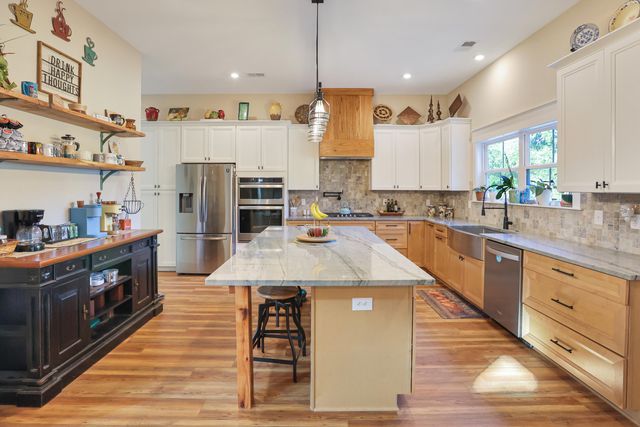 1254 Doctor Evans Road, Moncks Corner, SC 29461