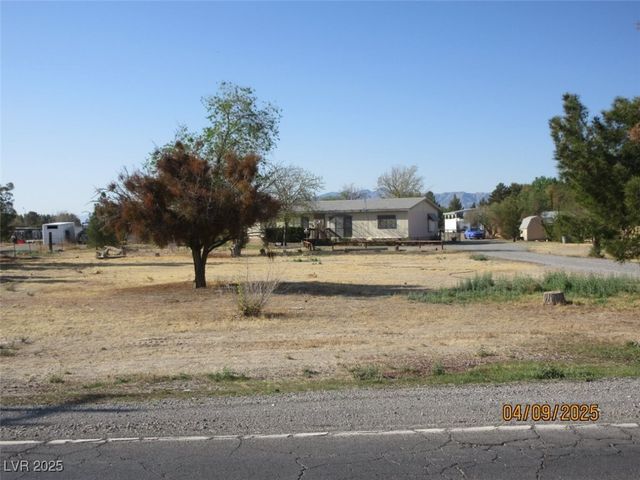 2141 West Basin Avenue, Pahrump, NV 89060