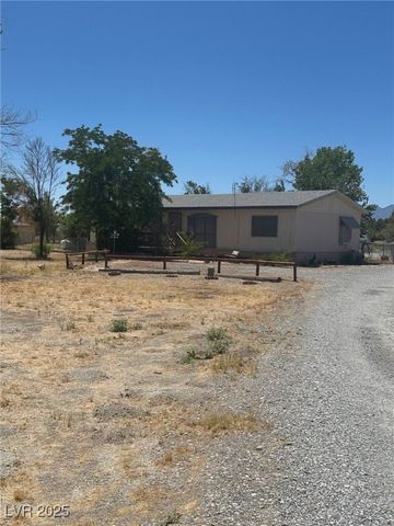 2141 West Basin Avenue, Pahrump, NV 89060