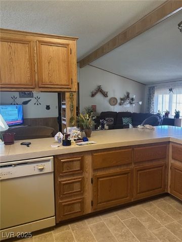 2141 West Basin Avenue, Pahrump, NV 89060