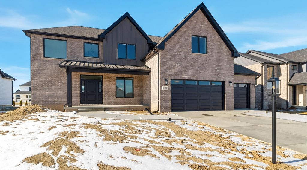 9575 Fescue Drive, St. John, IN 46373