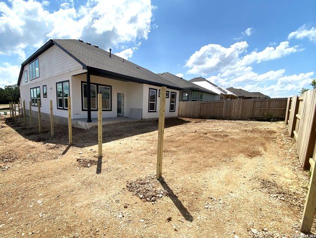1838 PINING ST, New Braunfels, TX 78132
