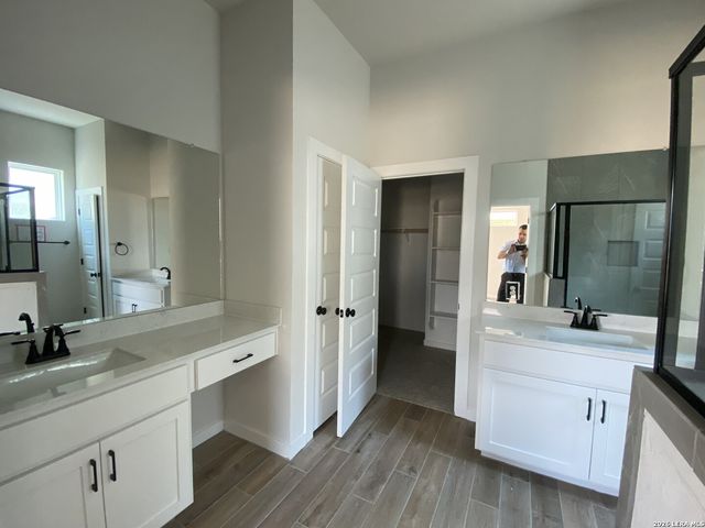 1838 PINING ST, New Braunfels, TX 78132