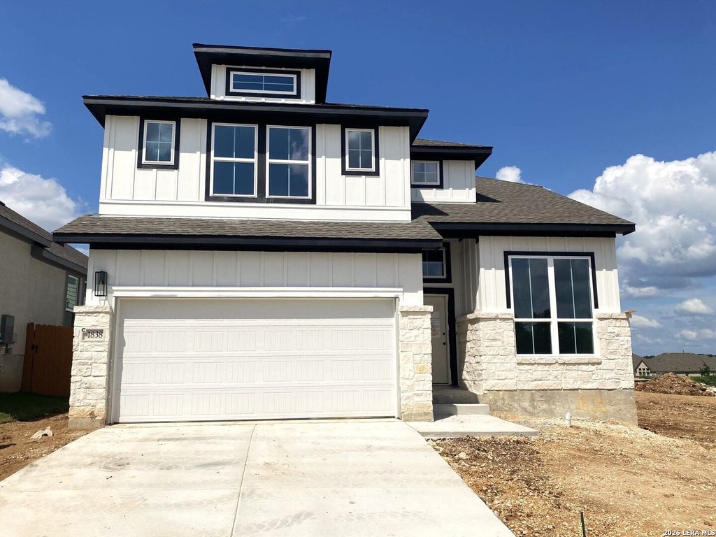 1838 PINING ST, New Braunfels, TX 78132