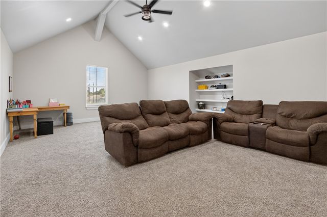 1056 Glenoak Dr, Corpus Christi, TX 78418