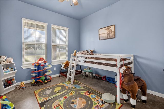 1056 Glenoak Dr, Corpus Christi, TX 78418
