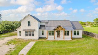 1056 Glenoak Dr, Corpus Christi, TX 78418