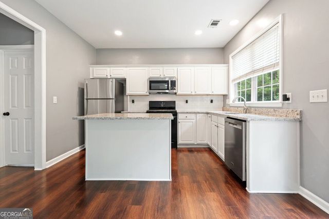 814 Plaintain Drive, Woodstock, GA 30188