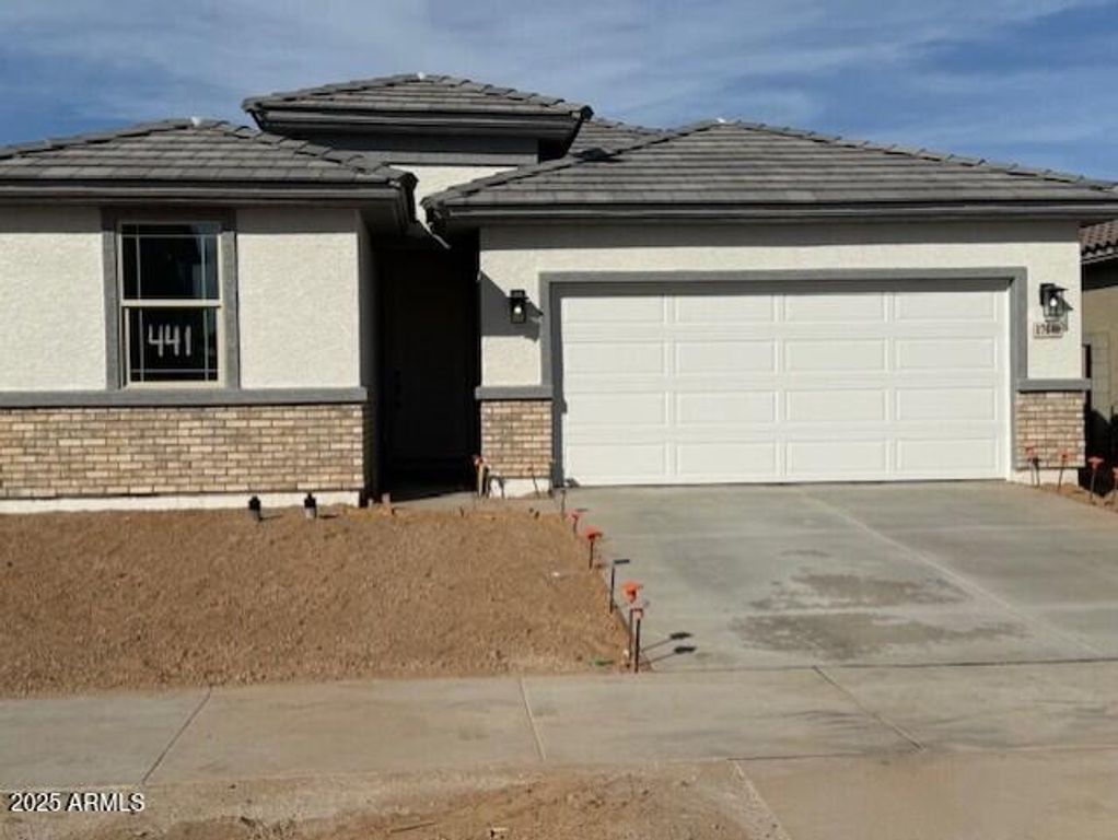 17048 W FETLOCK Trail, Surprise, AZ 85387