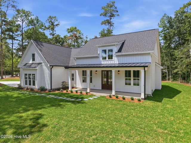 105 S Belvedere Drive, Hampstead, NC 28443