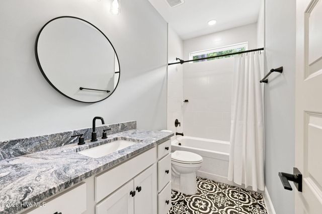 105 S Belvedere Drive, Hampstead, NC 28443