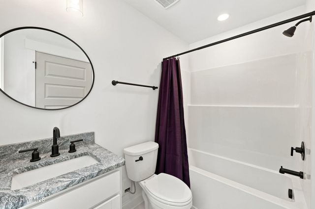 105 S Belvedere Drive, Hampstead, NC 28443