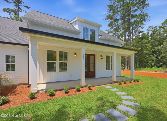 105 S Belvedere Drive, Hampstead, NC 28443
