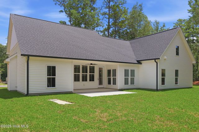 105 S Belvedere Drive, Hampstead, NC 28443