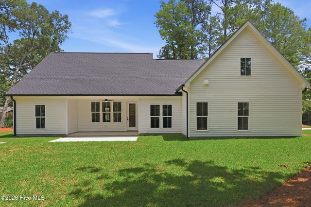 105 S Belvedere Drive, Hampstead, NC 28443