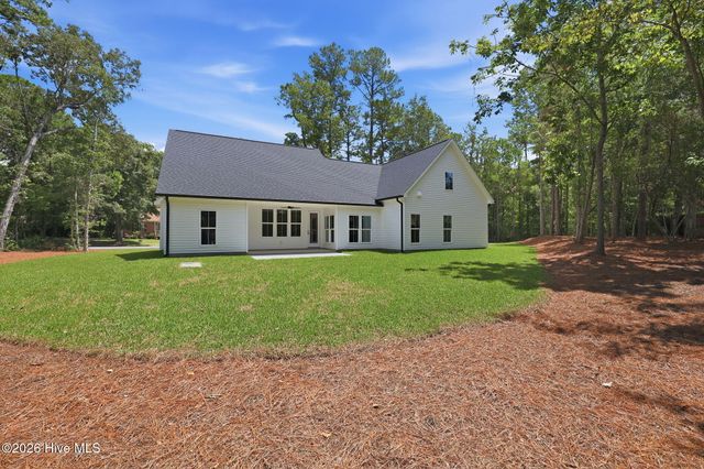 105 S Belvedere Drive, Hampstead, NC 28443