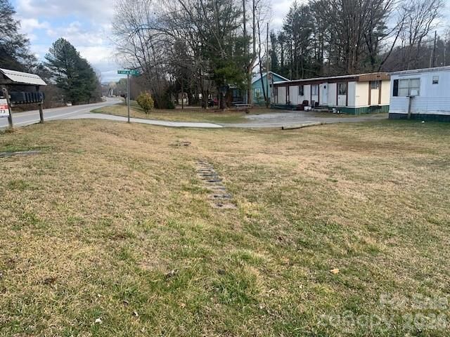 27 KAYLA WEST Drive, Pisgah Forest, NC 28768