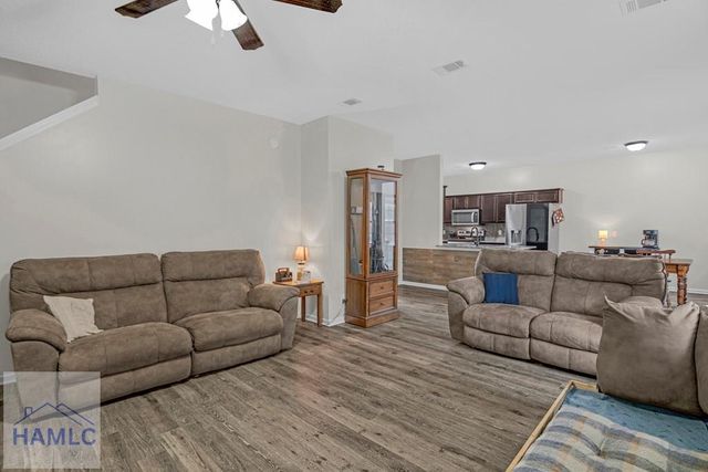 258 Bobwhite Trail NE, Ludowici, GA 31316