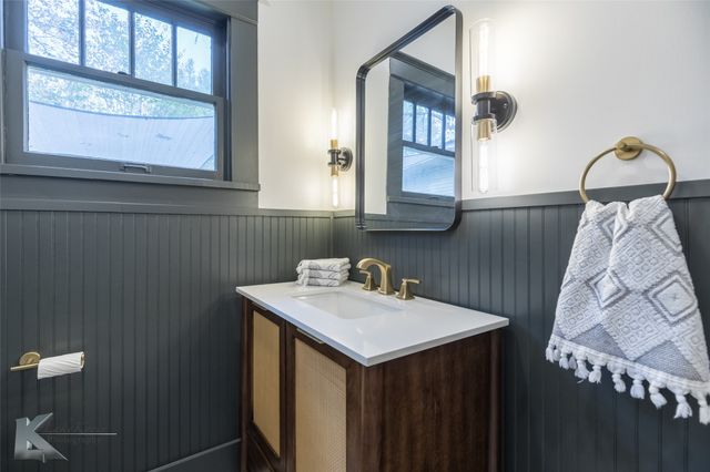 2231 S 8th Street, Abilene, TX 79605