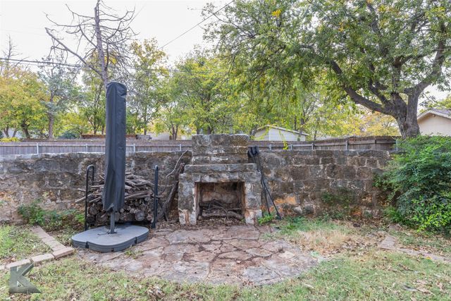 2231 S 8th Street, Abilene, TX 79605