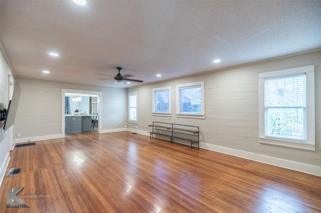 2231 S 8th Street, Abilene, TX 79605