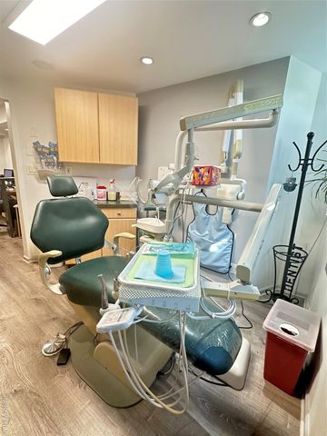 210 Atlantic Avenue AA3, Lynbrook, NY 11563