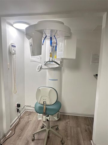 210 Atlantic Avenue AA3, Lynbrook, NY 11563