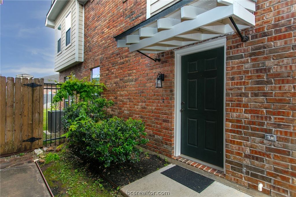 4306 Spring Hill Drive, College Station, TX 77845 — photo 2