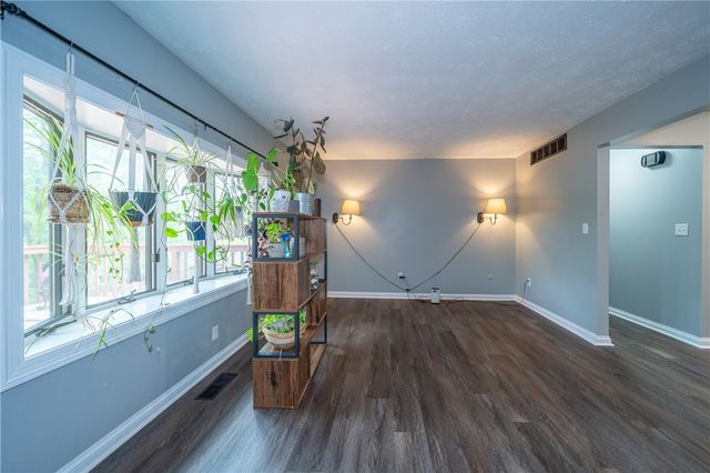 411 Birdsong Drive, Vandalia, OH 45377