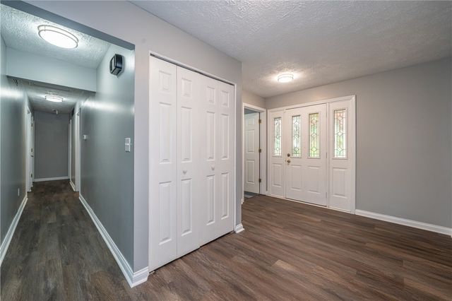 411 Birdsong Drive, Vandalia, OH 45377
