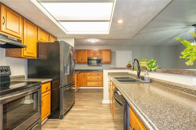 411 Birdsong Drive, Vandalia, OH 45377