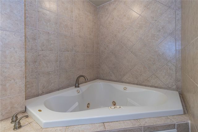 411 Birdsong Drive, Vandalia, OH 45377