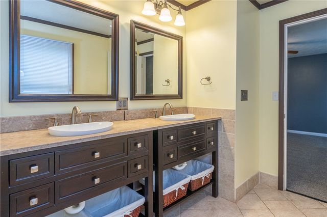 411 Birdsong Drive, Vandalia, OH 45377