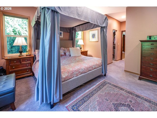 3381 ROSEMONT Way, Eugene, OR 97401