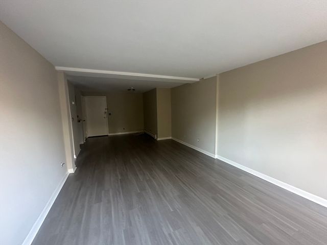 375 Harvard St. 16A, Cambridge, MA 02139