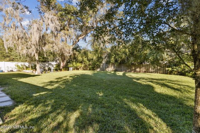 5012 KAREN Street, Fernandina Beach, FL 32034