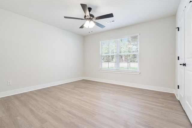 8 Copinsay Lane, Bella Vista, AR 72715