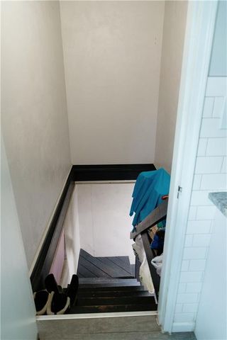 6445 Parkview Avenue, Kansas City, KS 66104