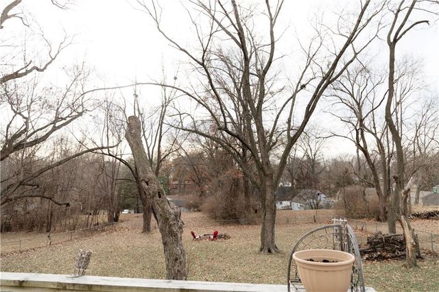 6445 Parkview Avenue, Kansas City, KS 66104