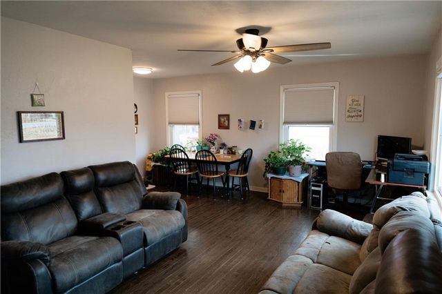 6445 Parkview Avenue, Kansas City, KS 66104