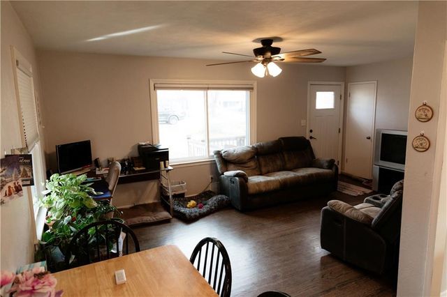 6445 Parkview Avenue, Kansas City, KS 66104