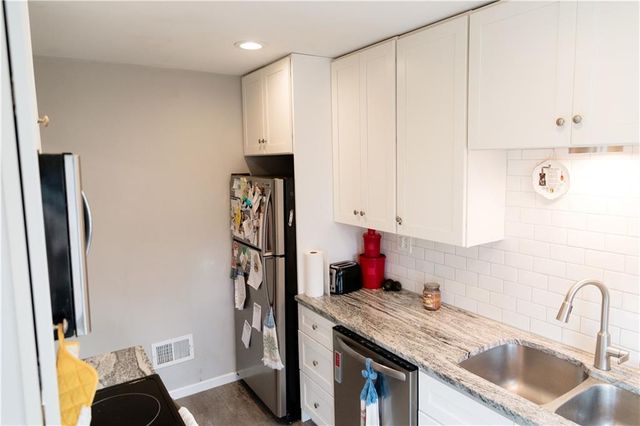 6445 Parkview Avenue, Kansas City, KS 66104