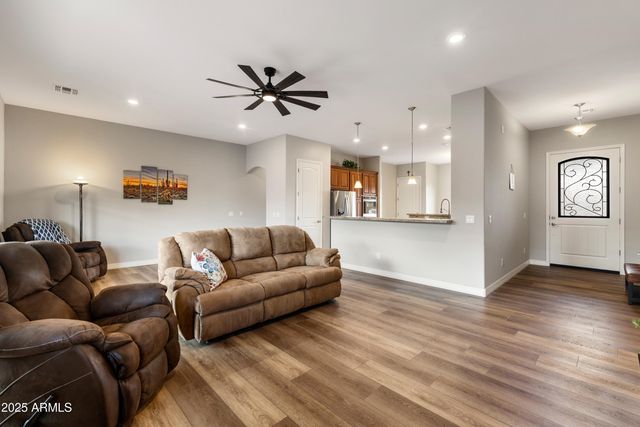 6090 E Shetland Way, Prescott Valley, AZ 86314