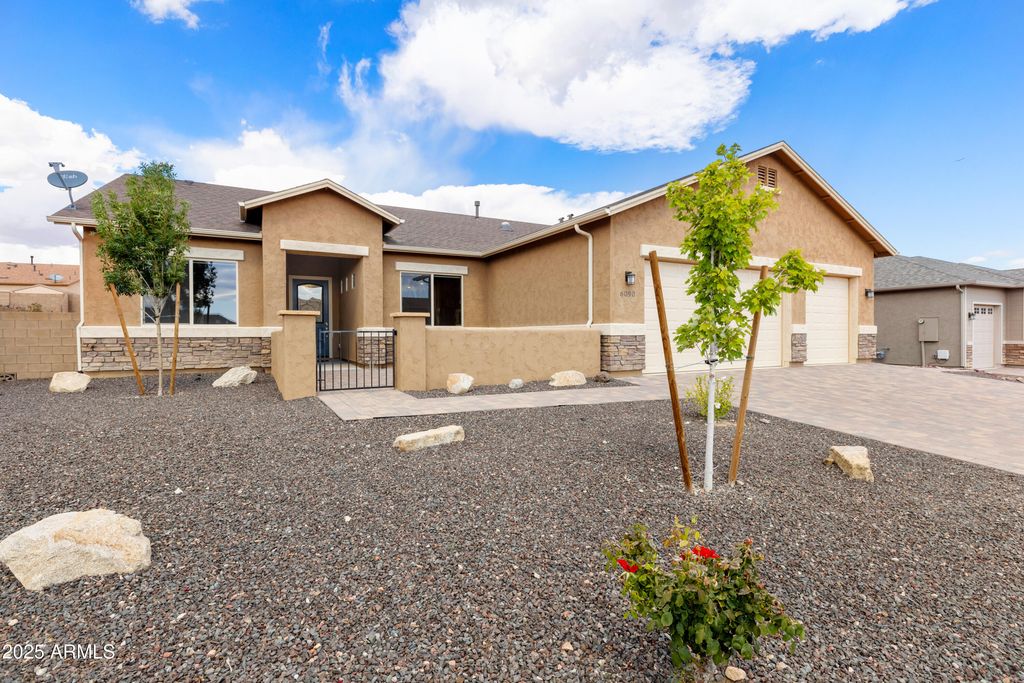 6090 E Shetland Way, Prescott Valley, AZ 86314