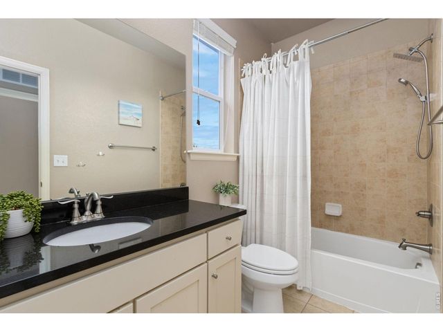 1501 Hollyberry St, Berthoud, CO 80513